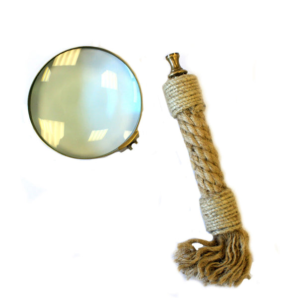 Magnifying glass with detachable rope handle